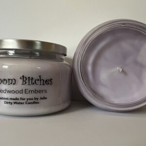 Candle Boom Bitches, shows open jar